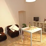 Le Scuderie Di Palazzo Ammazzalorsa 비쉘리에